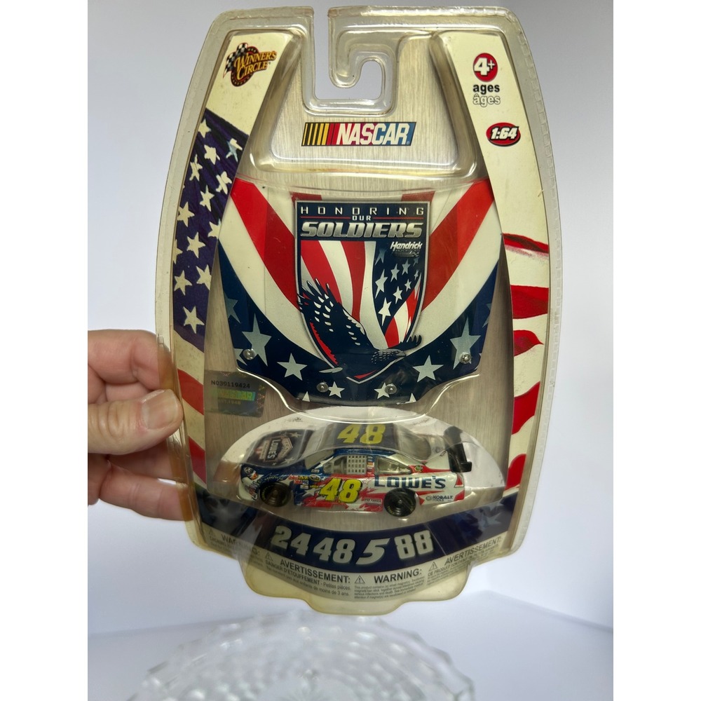 Winners‎ Circle NASCAR 1:64 Diecast #48 Jimmie Johnson Honoring Our Soldiers